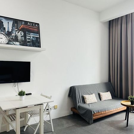 Five Studio - Empire Damansara Petaling Jaya Extérieur photo