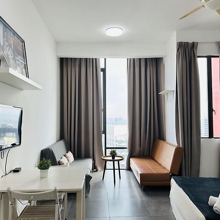 Five Studio - Empire Damansara Petaling Jaya Extérieur photo