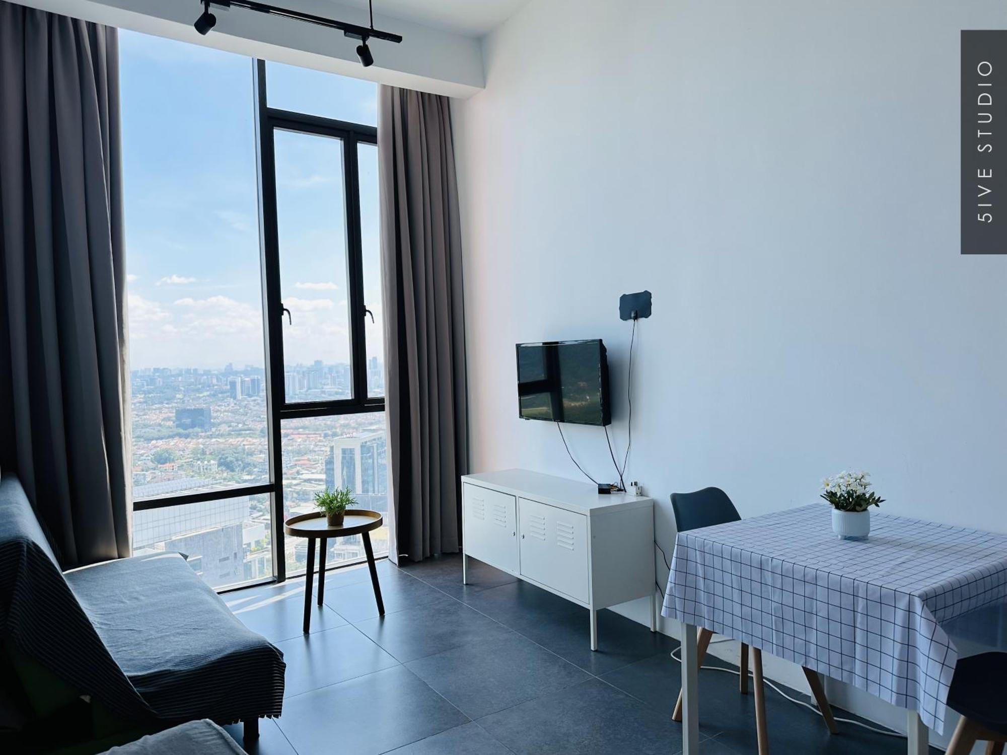 Five Studio - Empire Damansara Petaling Jaya Extérieur photo