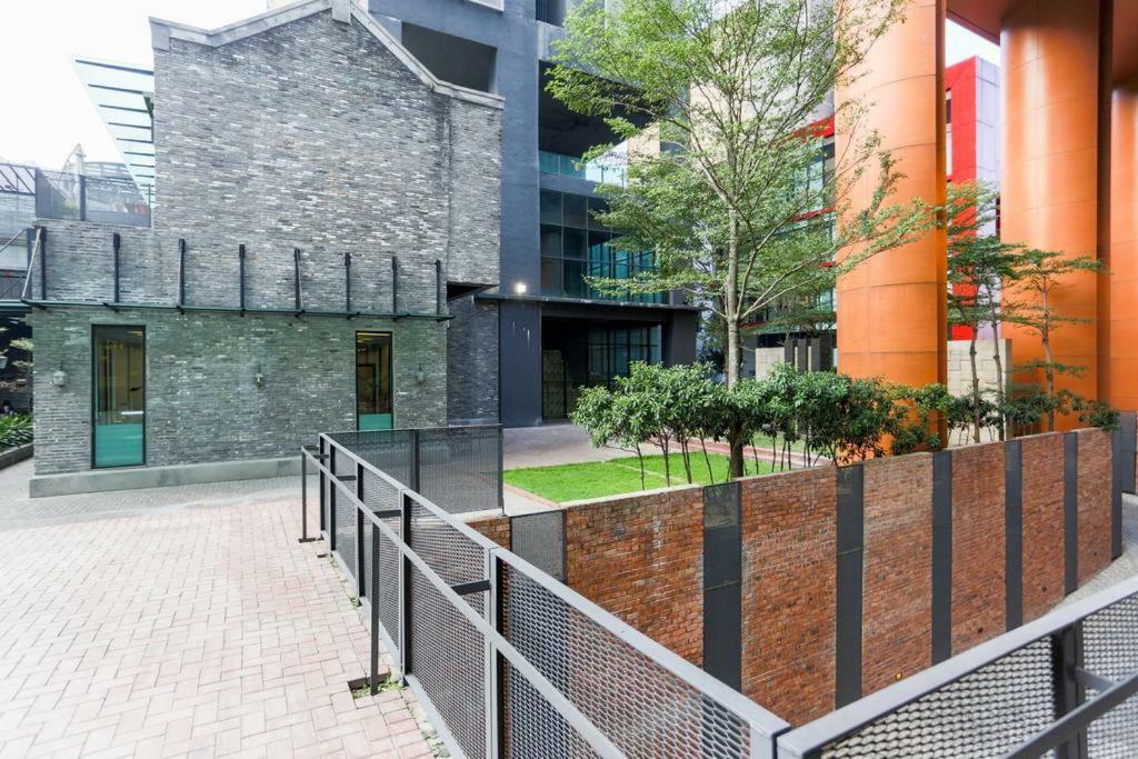 Five Studio - Empire Damansara Petaling Jaya Extérieur photo